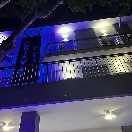 Hotel Apartments Crisvan Hotel 3*