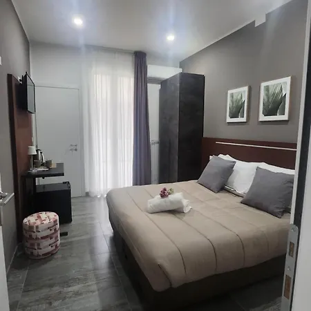 Hotel Apartments Crisvan