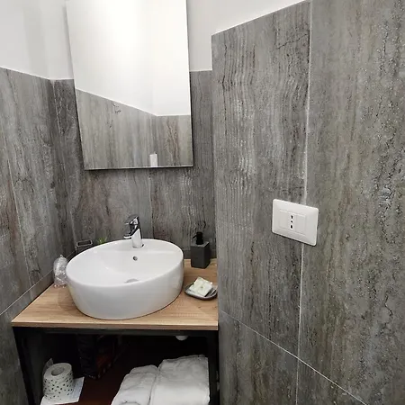 Hotel Hotel Apartments Crisvan 3*